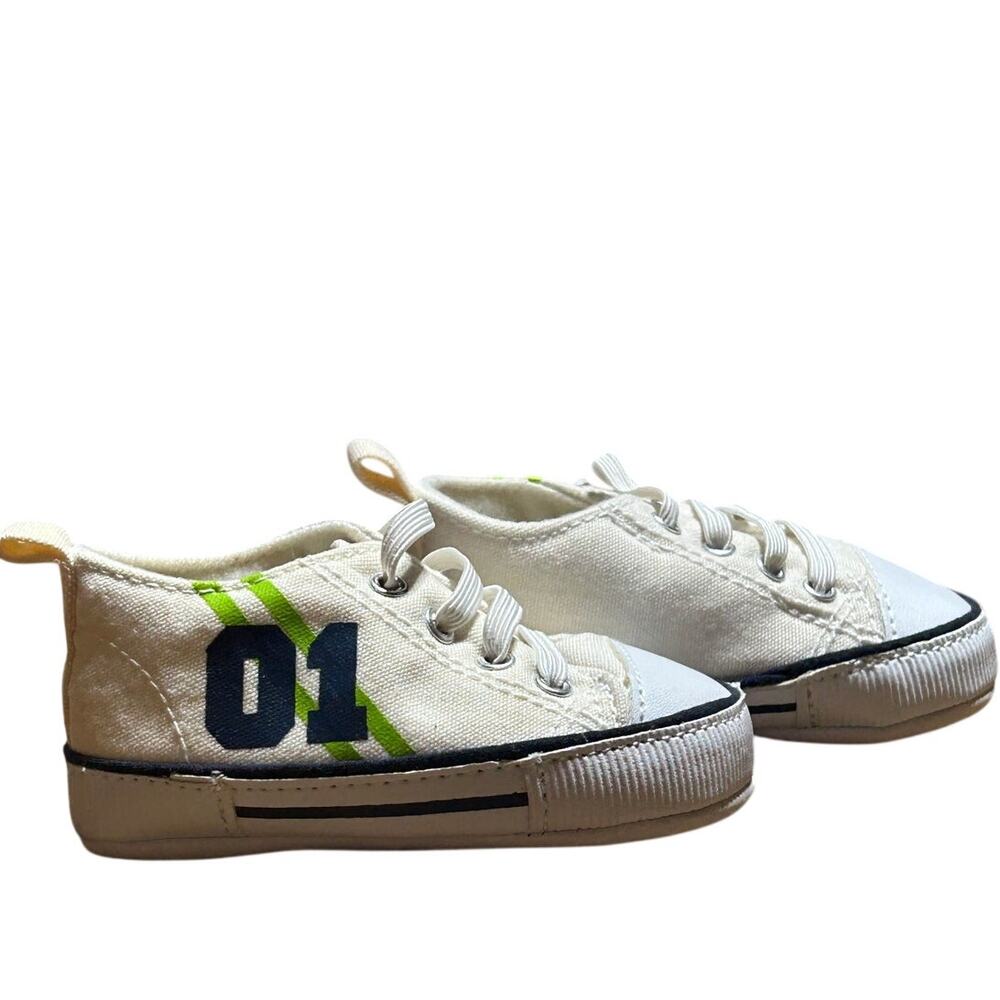 Child of Mine 0-3 months baby sneakers white with blue and green accents 01